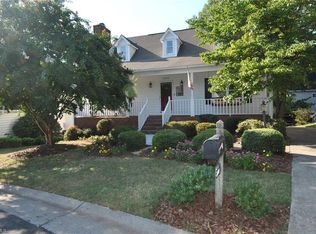 2205 King George Ct, Winston Salem, NC 27103