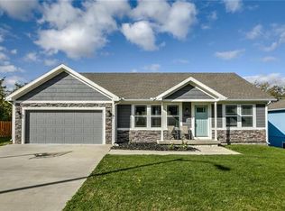 11308 N Wallace Ave, Kansas City, MO 64157