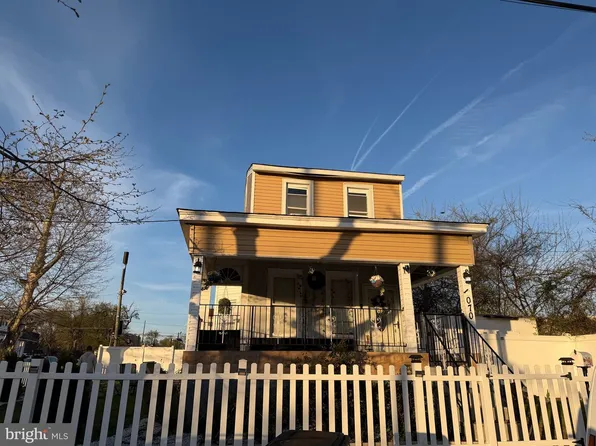 1070 N 31st St, Camden, NJ 08105