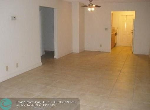 3rd image of 2607 NE 8th Ave APT 7