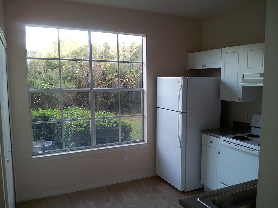 1st image of 15029 Arbor Reserve Cir APT 101