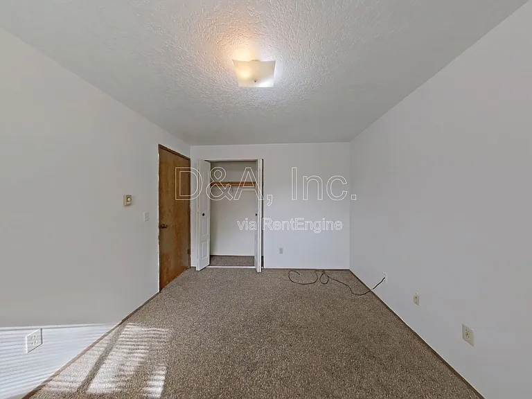 1692 Del Rio Ave SE — Photo 10