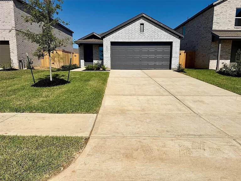 28722 Bottom Grass Trl — Photo 2