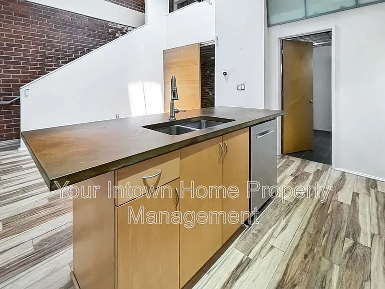 195 Arizona Ave NE #117 — Photo 11