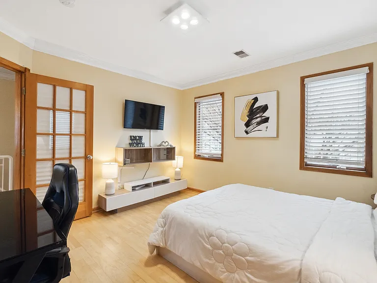 42 Ella St — Photo 15