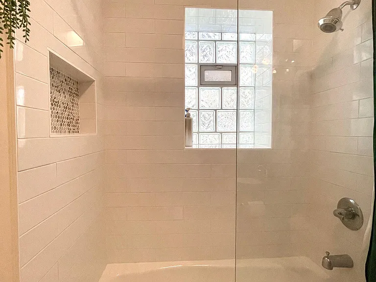 2415 N Kimball Ave #G — Photo 8