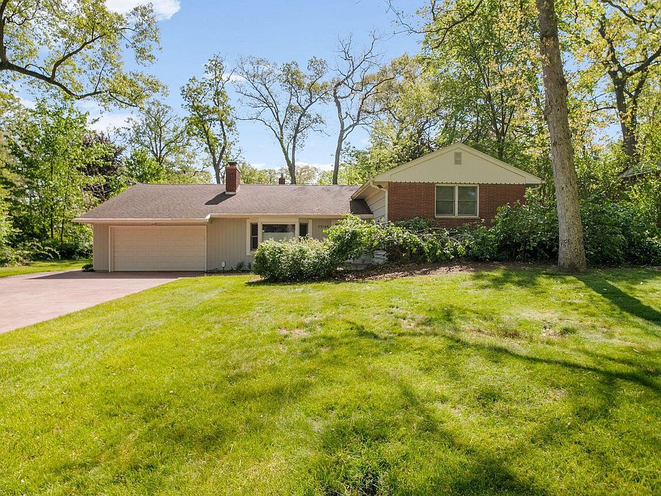 1st image of 53146 Oakmont Central Dr