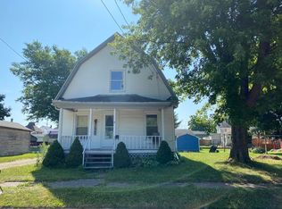 208 Larch St, Morrison, IL 61270