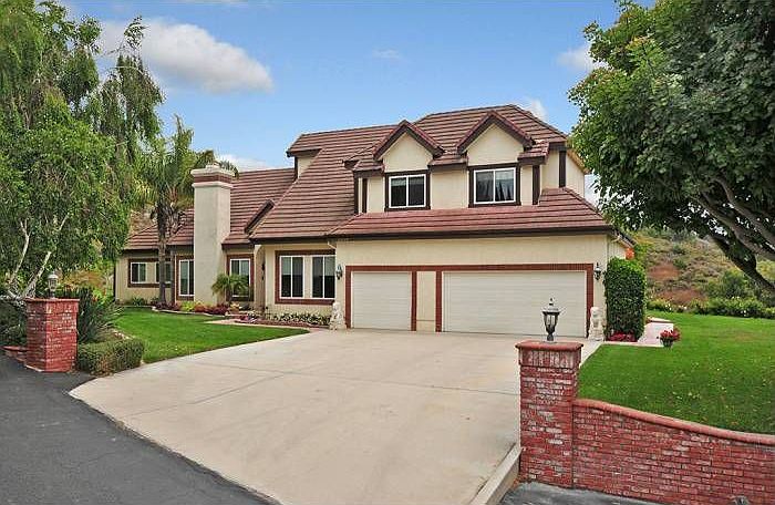 1st image of 2969 Yucca Dr