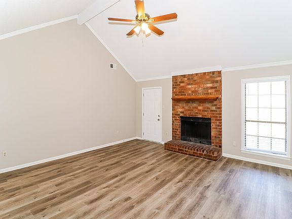 5th image of 4348 Breeds Hill Dr
