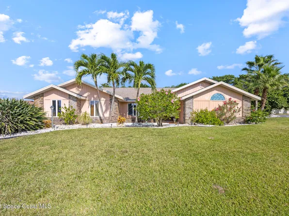 162 River Walk Dr, Melbourne Beach, FL 32951