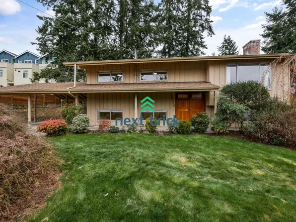 15458 4th Ave NE, Seattle, WA 98155