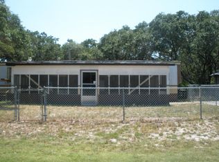 903 S Kossuth St, Rockport, TX 78382