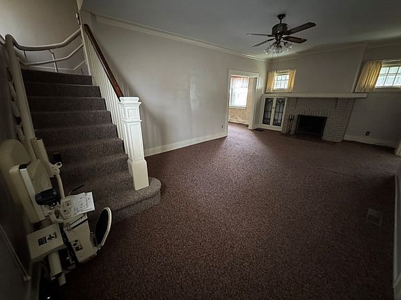2nd image of 2311 Sunrise Ave