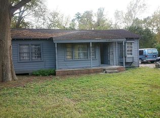 8104 Ley Rd, Houston, TX 77028