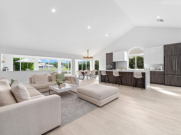 5th image of 2342 Saratoga Bay Drive