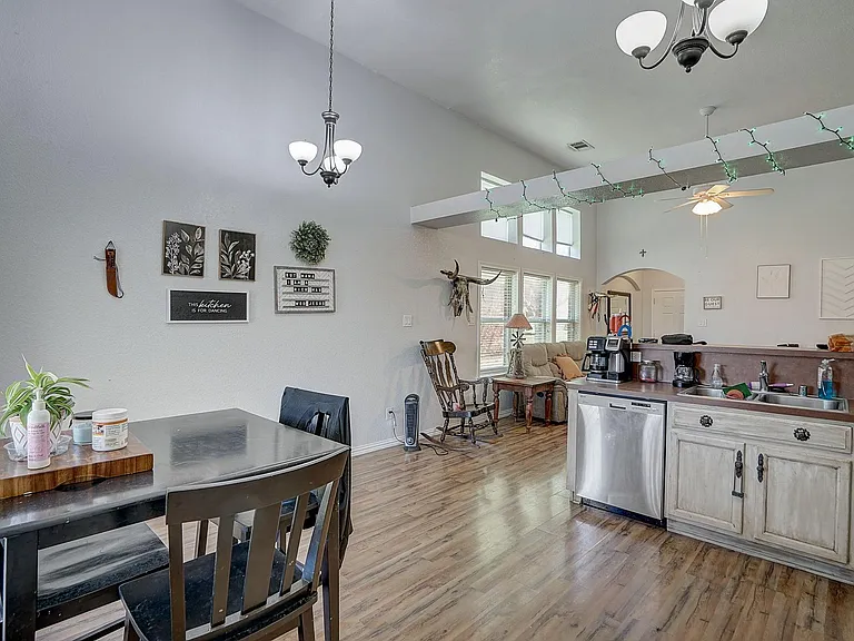 8801 Stewart St — Photo 3
