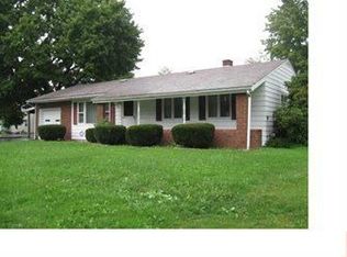 725 Clarksville Rd, Hermitage, PA 16148