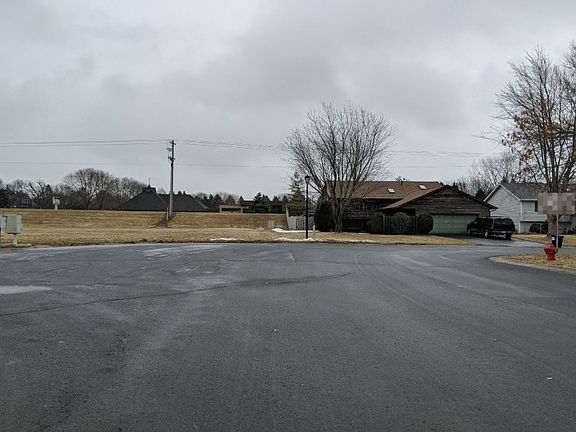 5th image of 3813 Westbury Ln