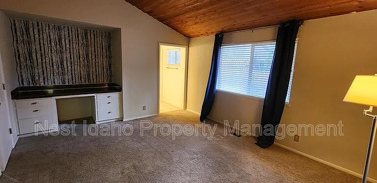 10127 W Springdale Ct — Photo 12