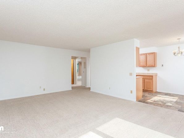 4705 Piper St APT 9