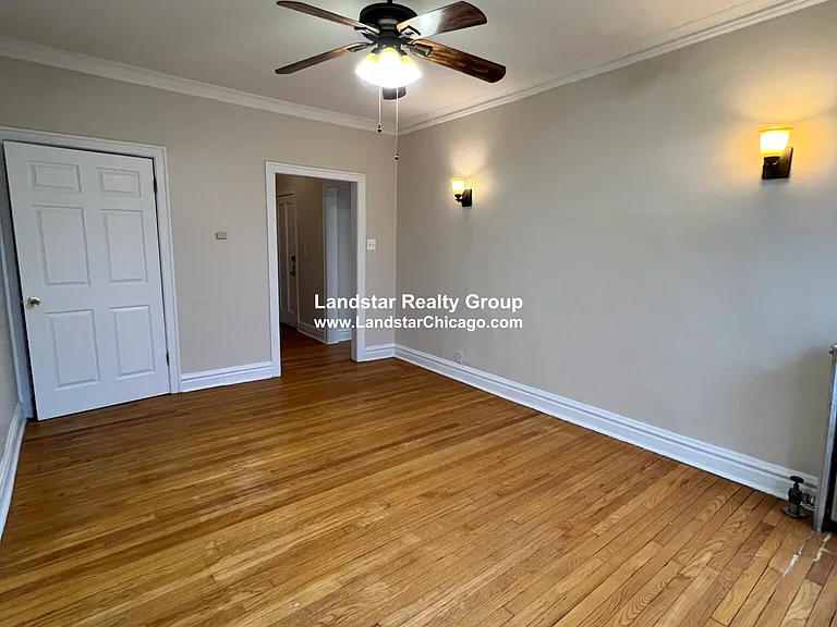 4937 N Whipple St #2W — Photo 9