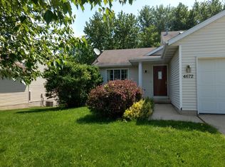 4672 Crosswinds Dr SE, Kentwood, MI 49508