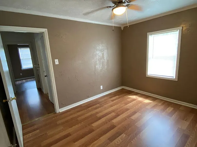 403 N Bluebonnet Dr — Photo 10
