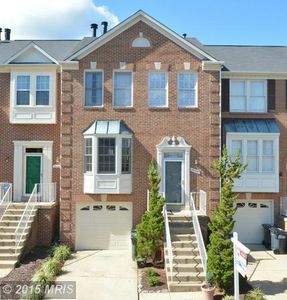 14223 Belt Buckle Ct, Centreville, VA, 20121