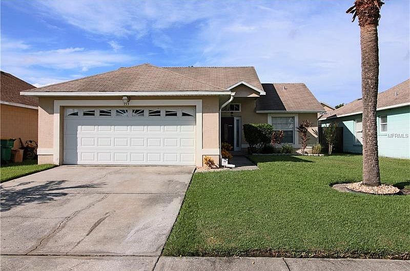 1st image of 753 Country Woods Cir