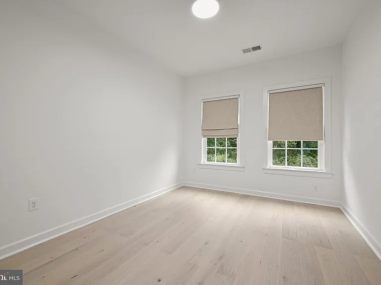 8120 Westside Blvd — Photo 49