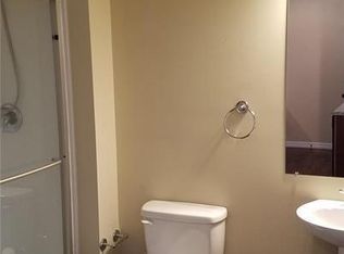 3253 Rue Royale St APT 3, Saint Charles, MO 63301