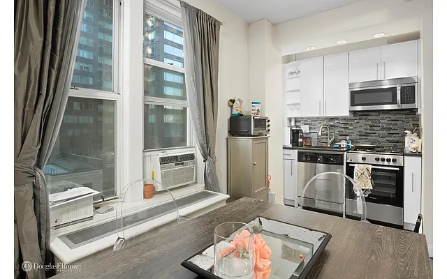 Rented by Douglas Elliman | media 11