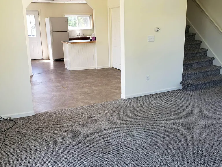 918 Seymour St — Photo 3