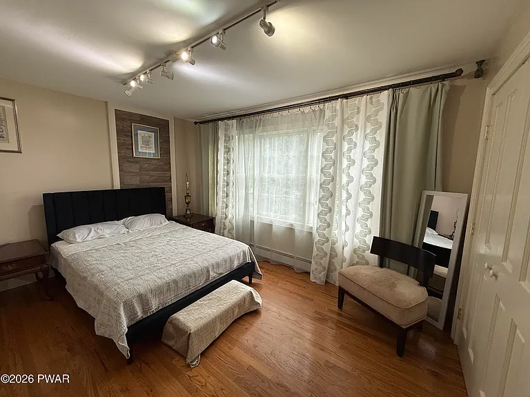 219 Broad St #2 — Photo 16