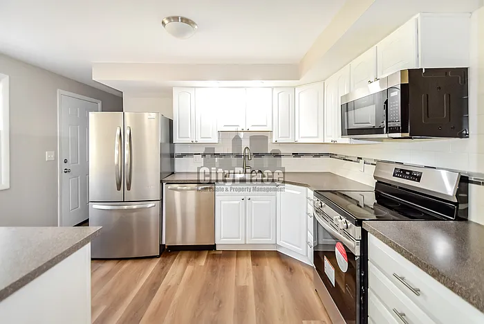 1712 Arley Dr — Photo 11