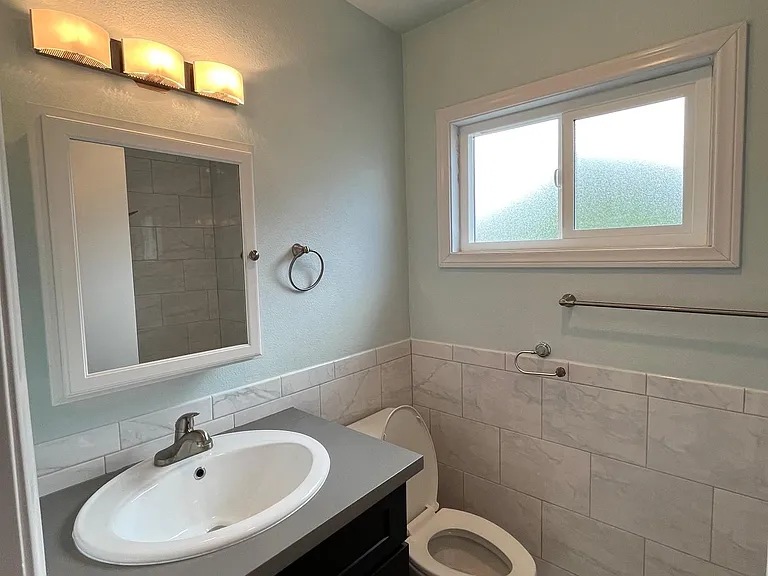 Master Bedroom En-Suite