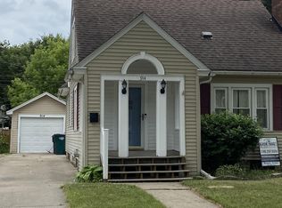 914 N Verlinden Ave, Lansing, MI 48915