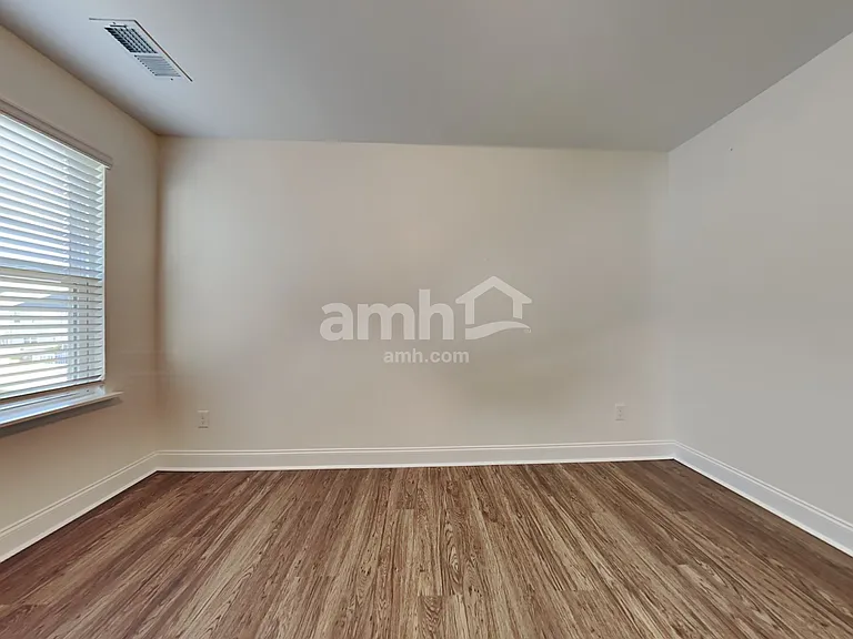 533 Lateleaf Dr — Photo 21