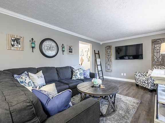 5th image of 2286 Yates Dr