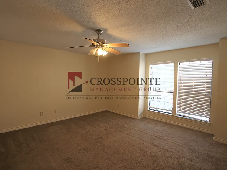 5875 Creekside Cir — Photo 19