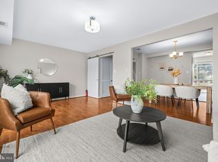 2480 Sun Valley Cir #8-D, Silver Spring, MD 20906