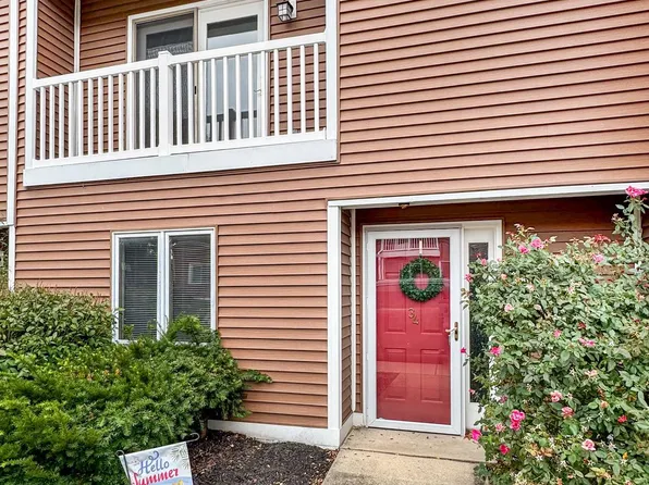 34 Copperwood Ct, York, PA 17408