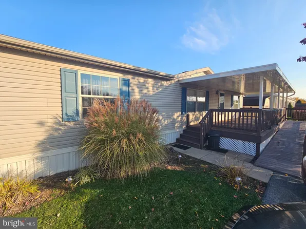 3450 Mountain M80c Rd, Hamburg, PA 19526