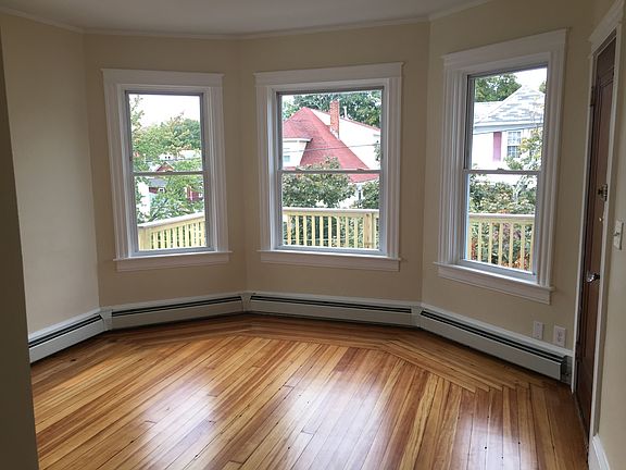 2nd image of 61 Pembroke Ave #2