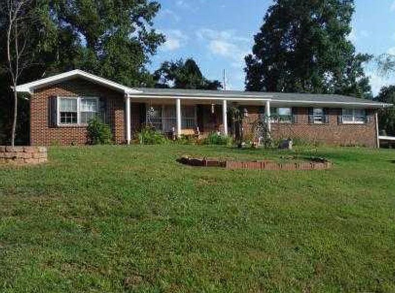 1st image of 3017 Newton Ln