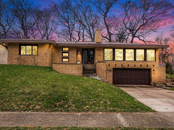 915 W Weber Sq, South Bend, IN 46617