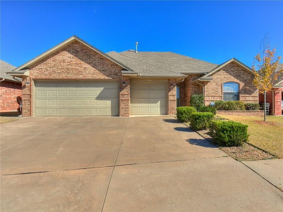 1st image of 600 Madeline Ln