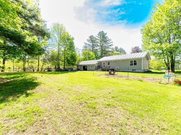 41 Mountain View Road, Kingfield, ME 04947