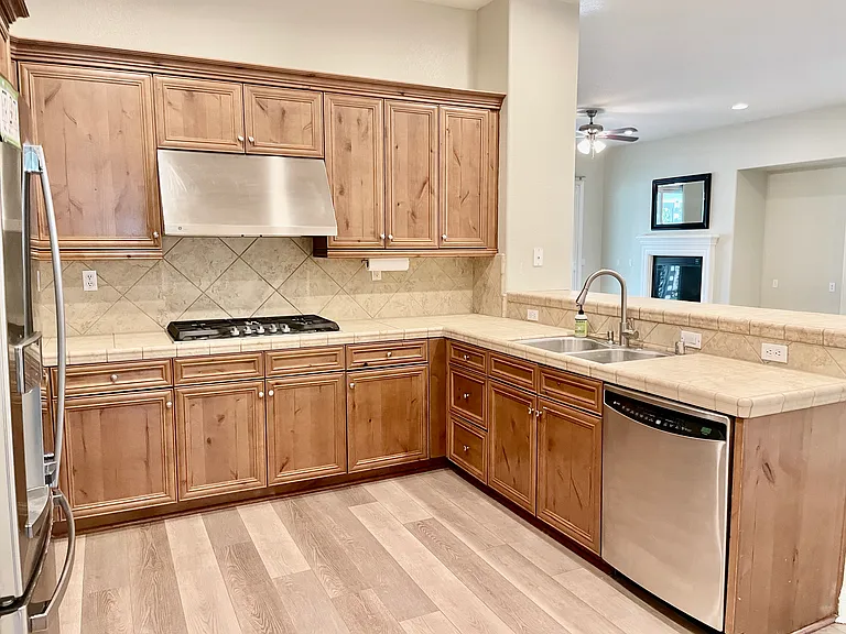 6408 Vilamoura Way — Photo 14